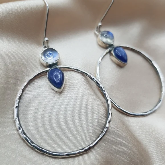 Hoop dangles - Picture 3 of 4